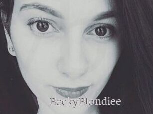 BeckyBlondiee