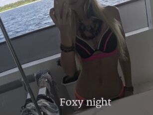 Foxy_night