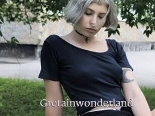 Greta_in_wonderland