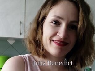 Julia_Benedict