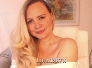 LauraSkyx