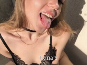 Lona_Y