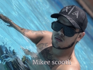 Mikee_scooth