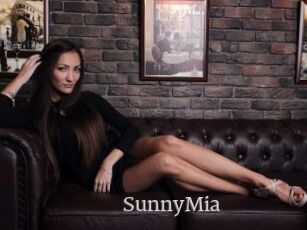 SunnyMia