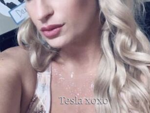 Tesla_xoxo